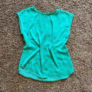 H&M green 1/2cap sleep top